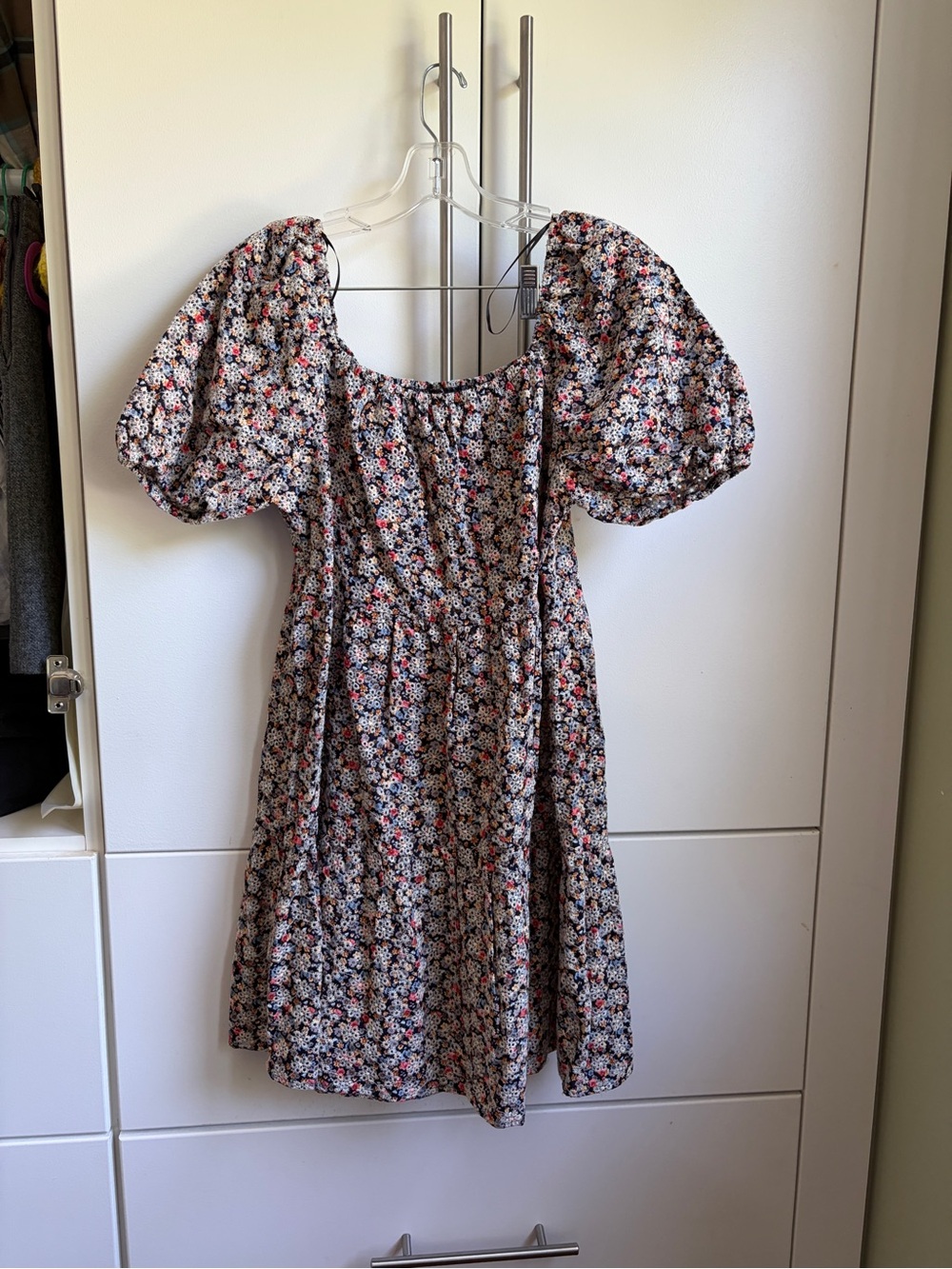 Multicolored Floral Puff-Sleeve Midi Dress